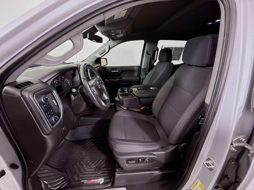 used 2022 Chevrolet Silverado 1500 car, priced at $34,998