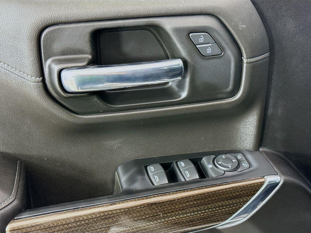 used 2022 Chevrolet Silverado 1500 car, priced at $34,998