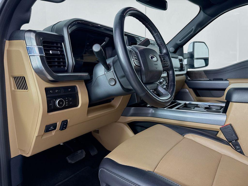 used 2023 Ford F-250 car, priced at $55,548