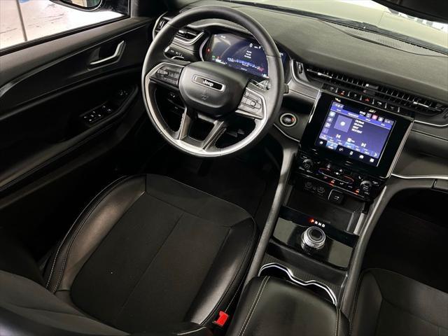 used 2024 Jeep Grand Cherokee car, priced at $33,304