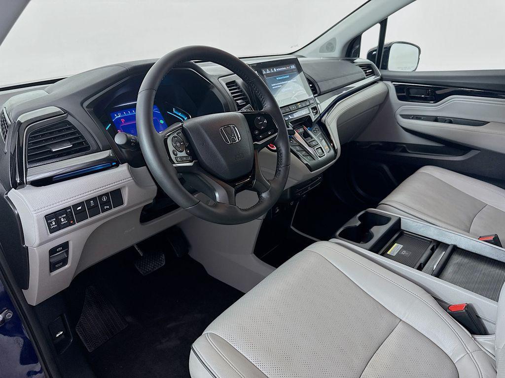 used 2024 Honda Odyssey car, priced at $42,864
