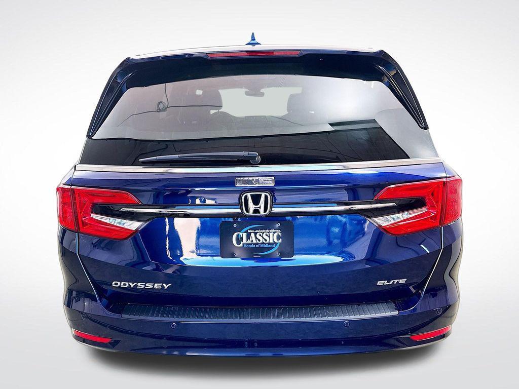 used 2024 Honda Odyssey car, priced at $42,864