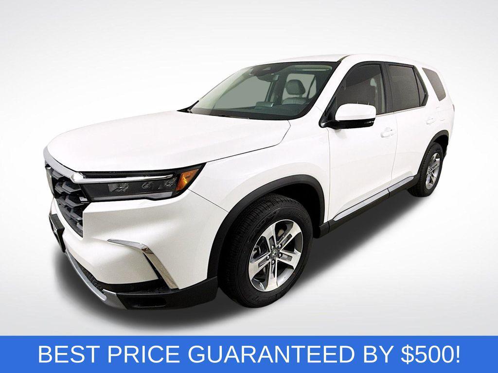 new 2025 Honda Pilot car, priced at $42,200