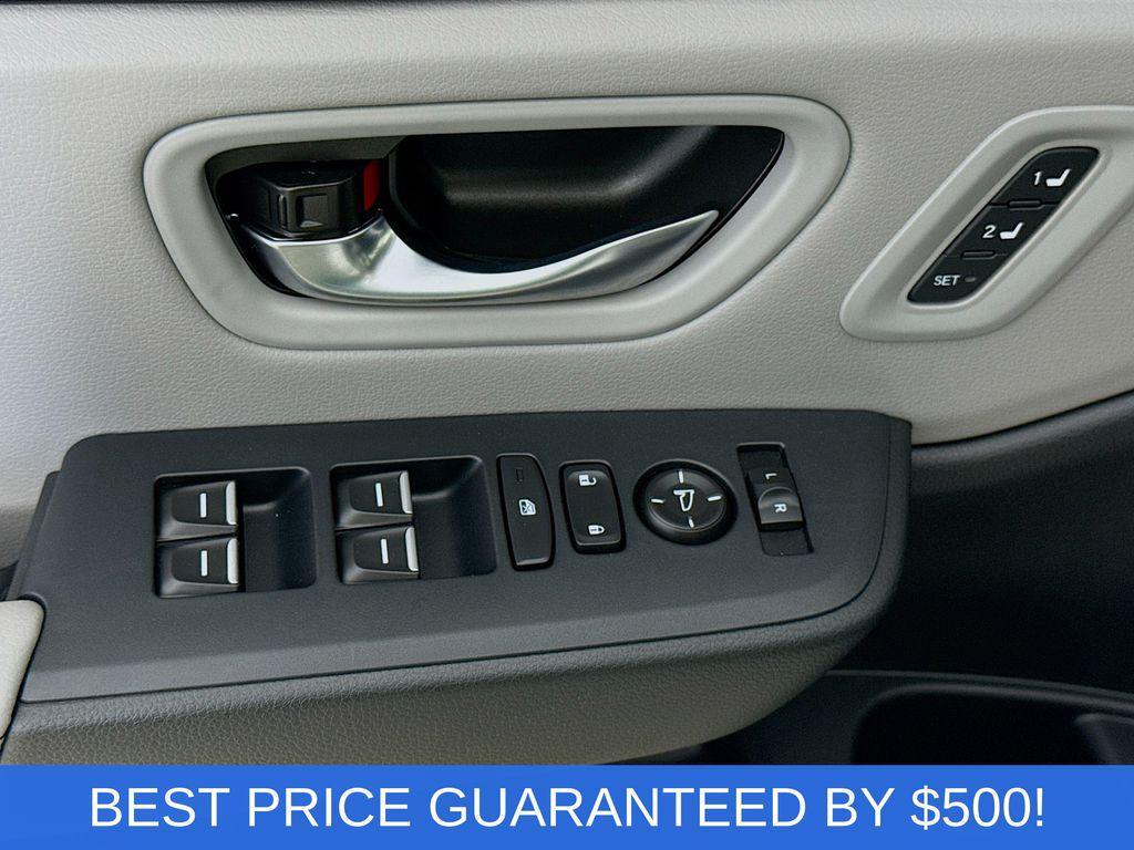 new 2025 Honda Pilot car, priced at $42,200