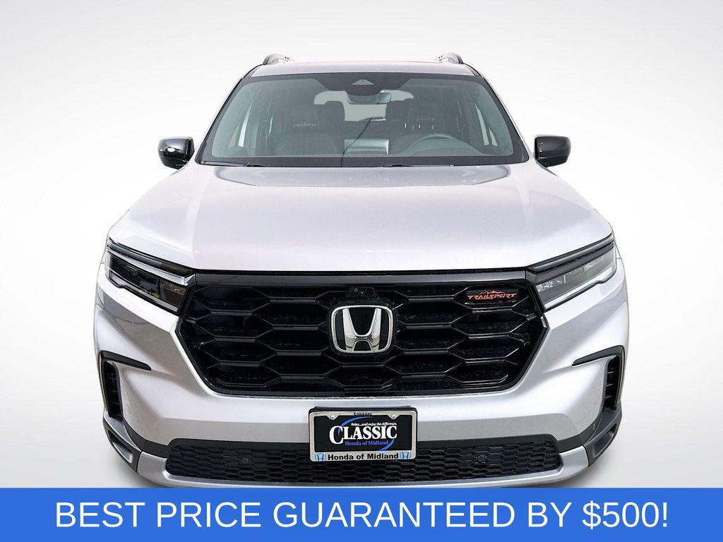 new 2025 Honda Pilot car, priced at $47,645
