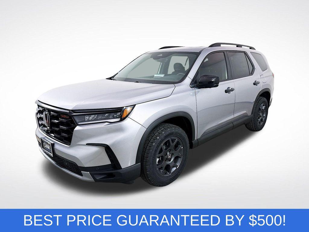 new 2025 Honda Pilot car, priced at $47,645