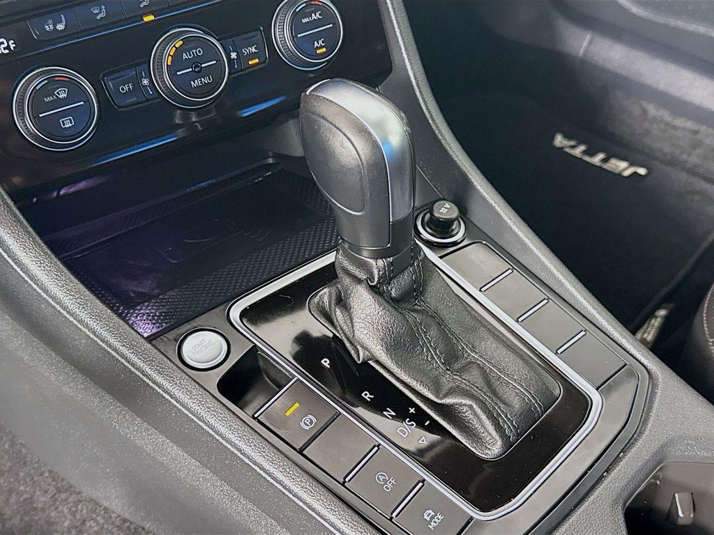 used 2020 Volkswagen Jetta car, priced at $17,506