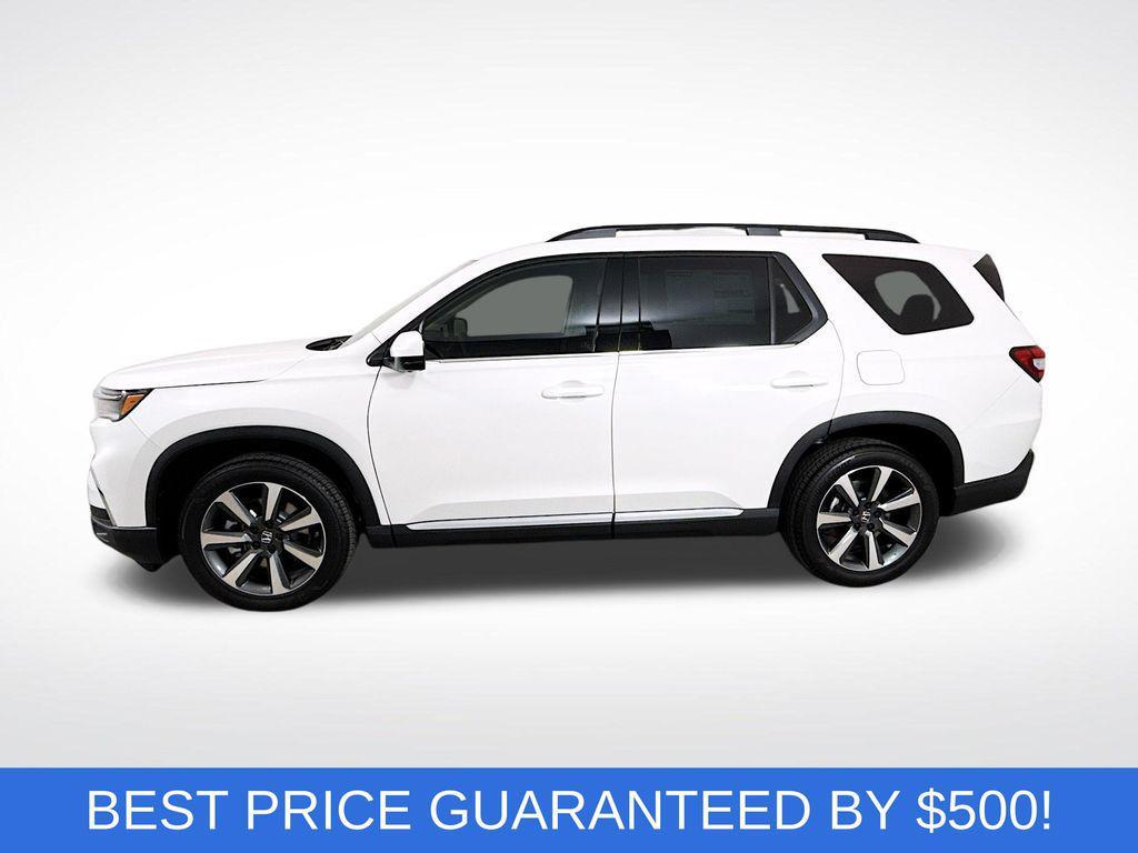 new 2025 Honda Pilot car, priced at $51,780