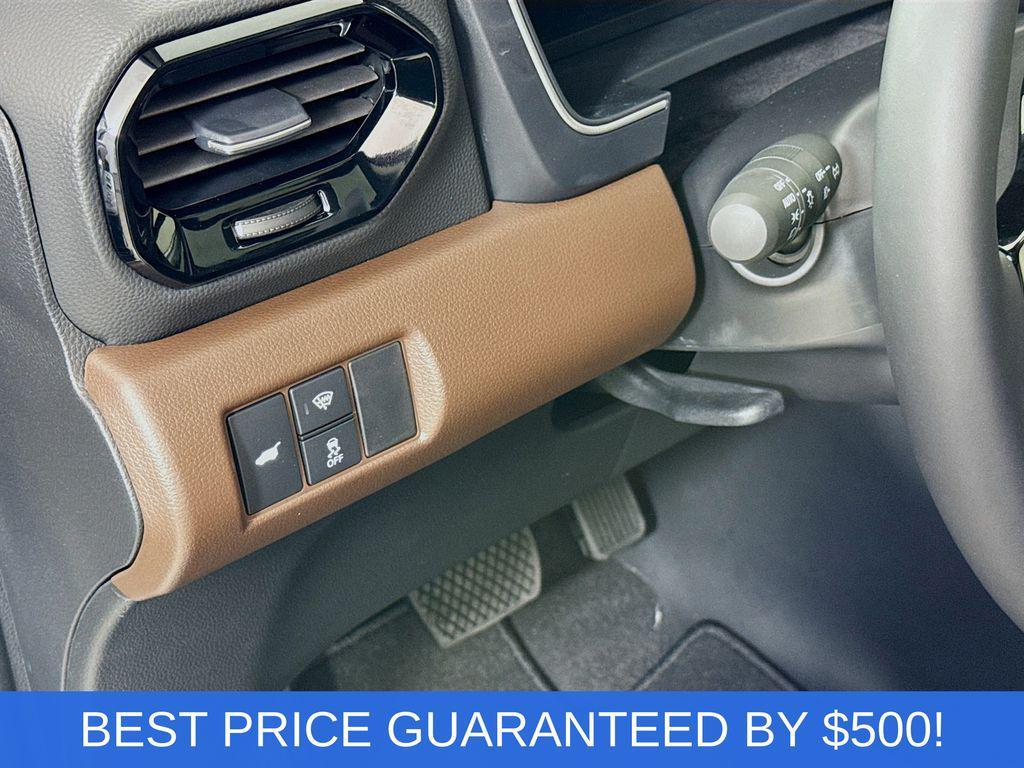 new 2025 Honda Pilot car, priced at $51,780
