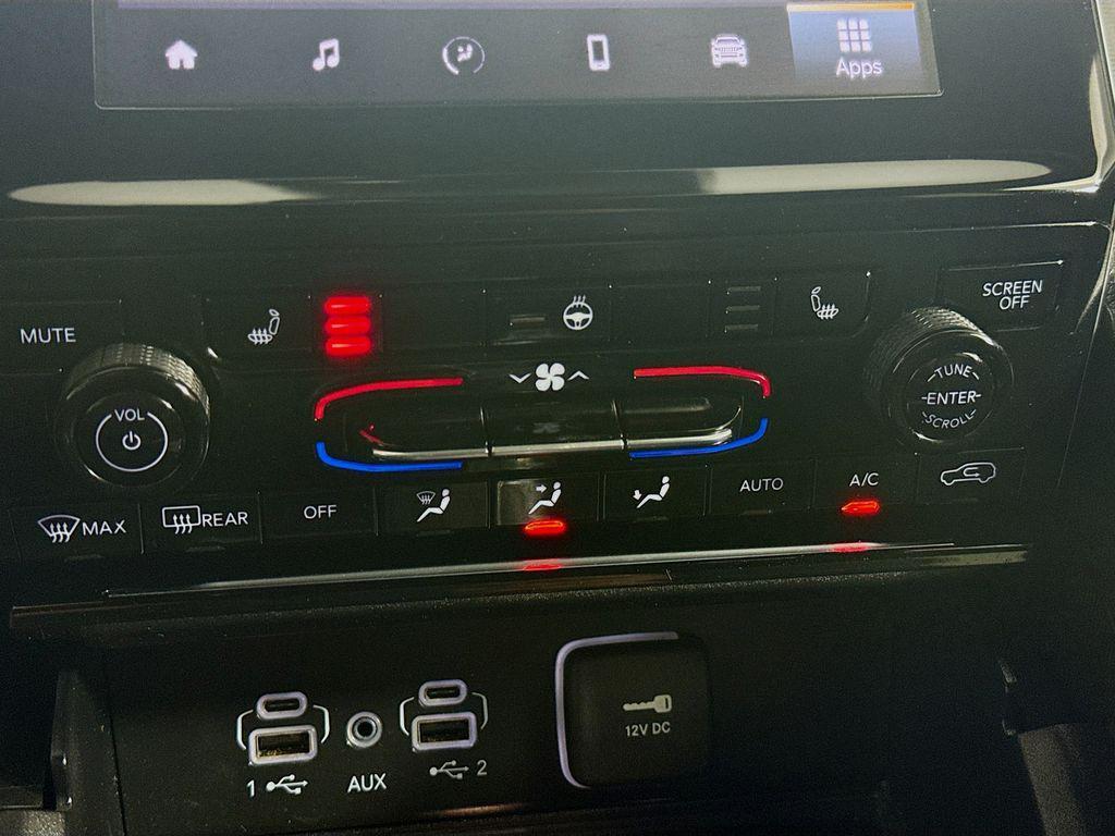 used 2024 Jeep Grand Cherokee L car, priced at $33,319