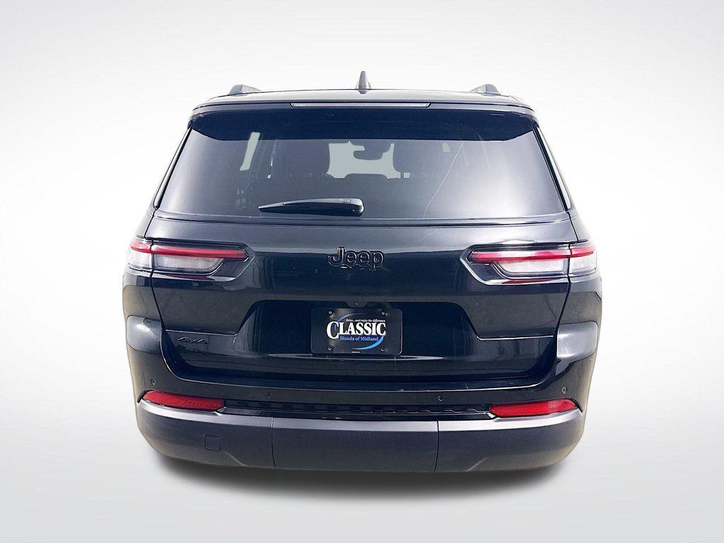 used 2024 Jeep Grand Cherokee L car, priced at $33,319