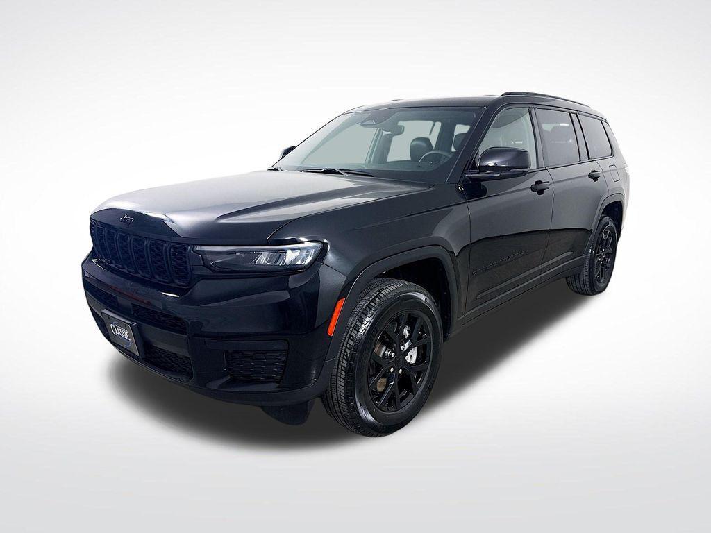 used 2024 Jeep Grand Cherokee L car, priced at $33,319