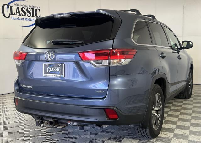 used 2019 Toyota Highlander car, priced at $25,700