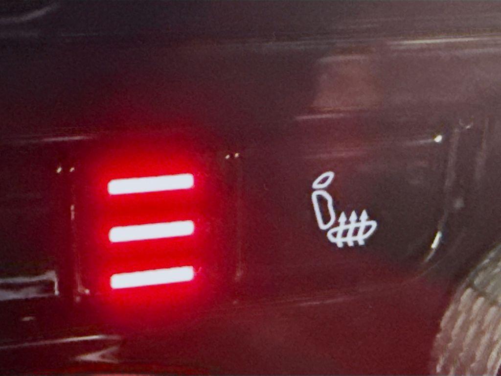 used 2024 Jeep Grand Cherokee L car, priced at $32,213