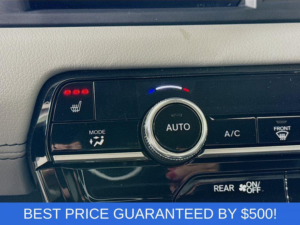 new 2025 Honda Pilot car, priced at $38,978