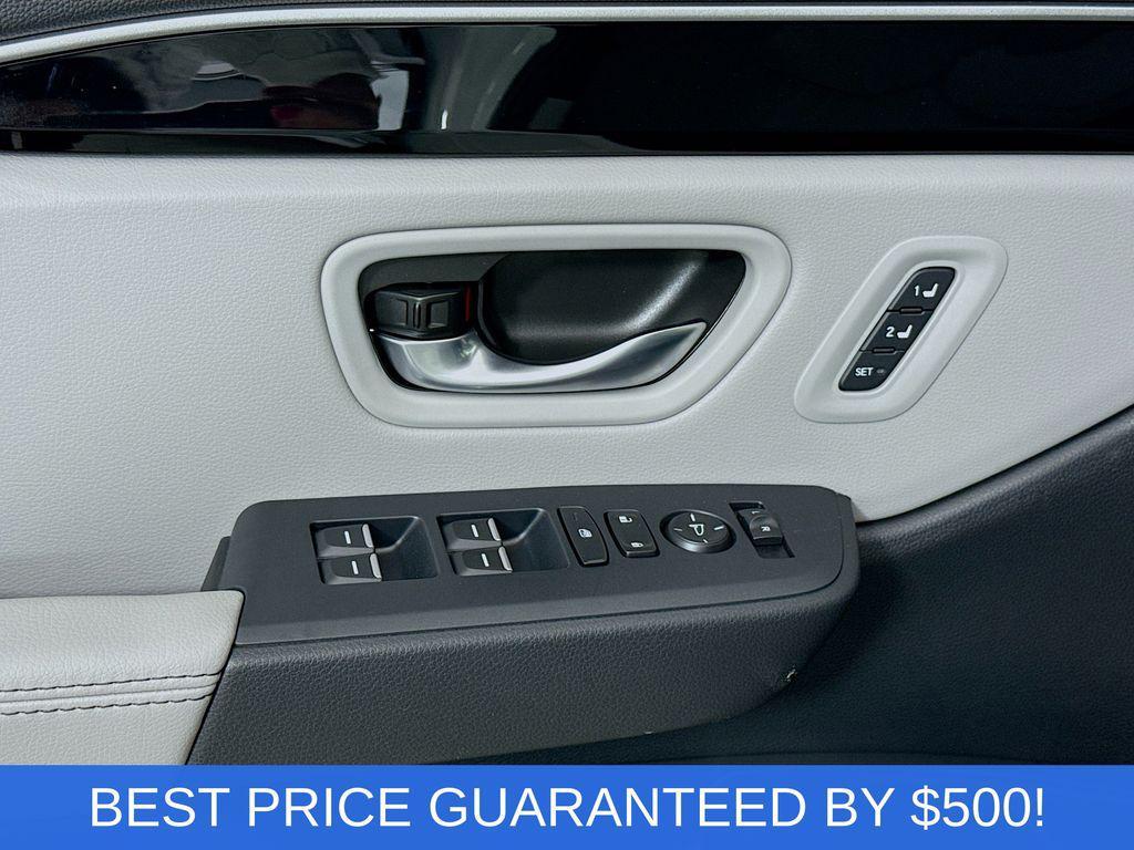 new 2025 Honda Pilot car, priced at $38,978