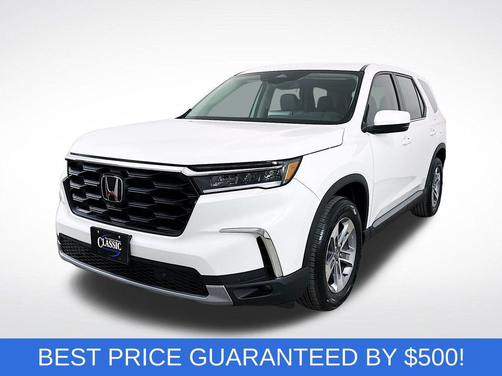new 2025 Honda Pilot car, priced at $38,978