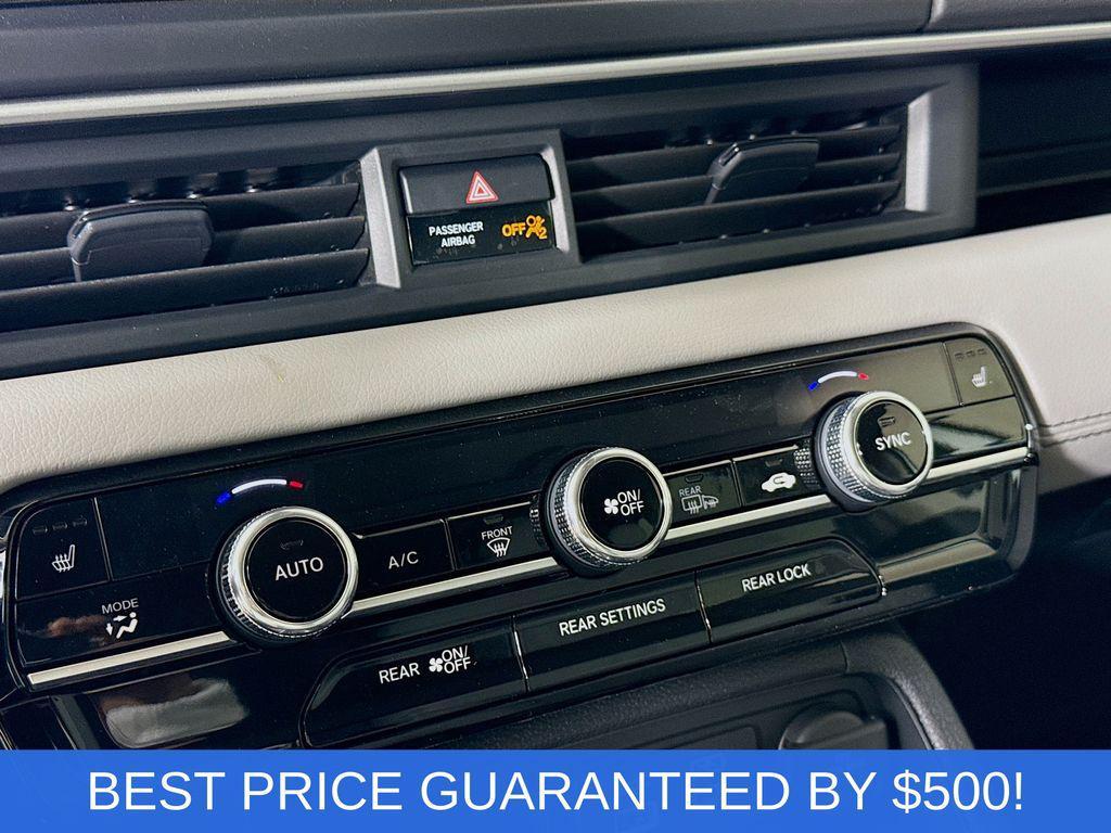 new 2025 Honda Pilot car, priced at $38,978