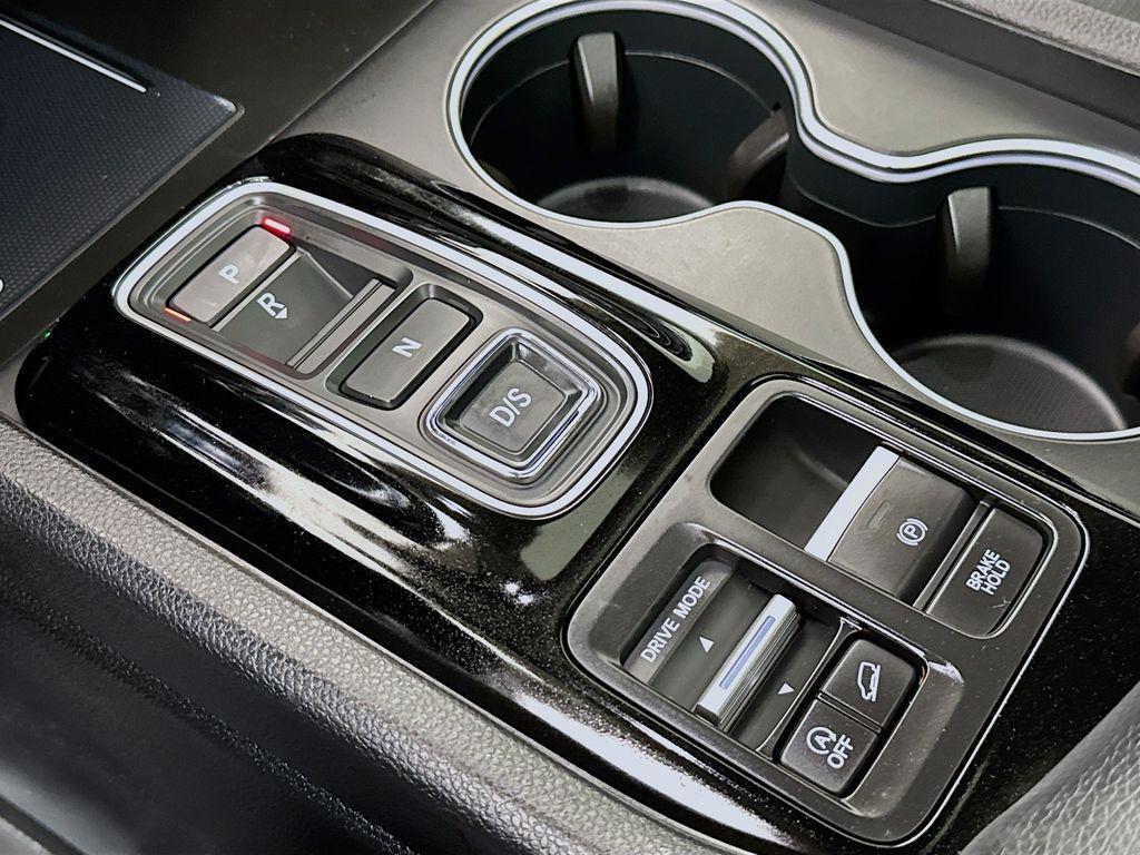 used 2024 Honda Pilot car, priced at $41,199