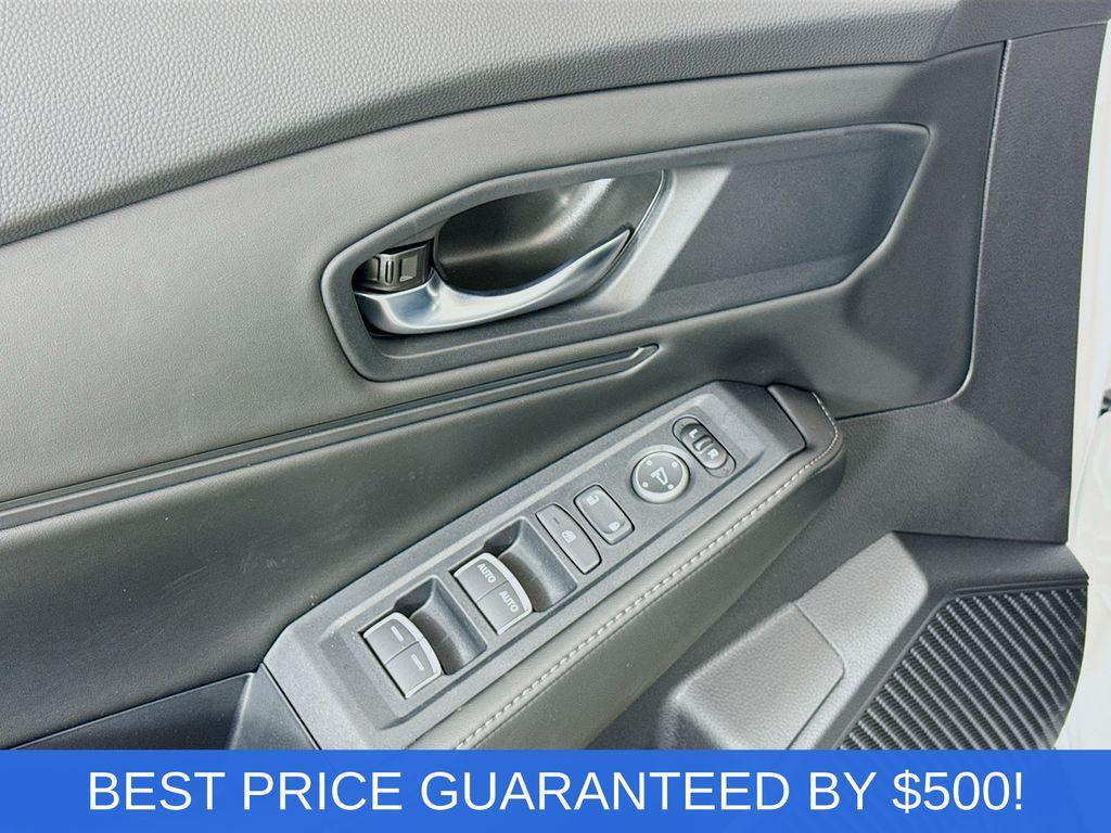 new 2025 Honda Accord Hybrid car, priced at $32,055