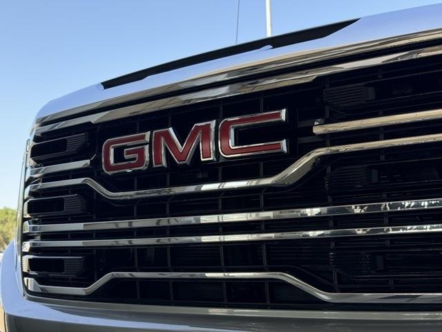 new 2024 GMC Sierra 1500 car, priced at $71,650