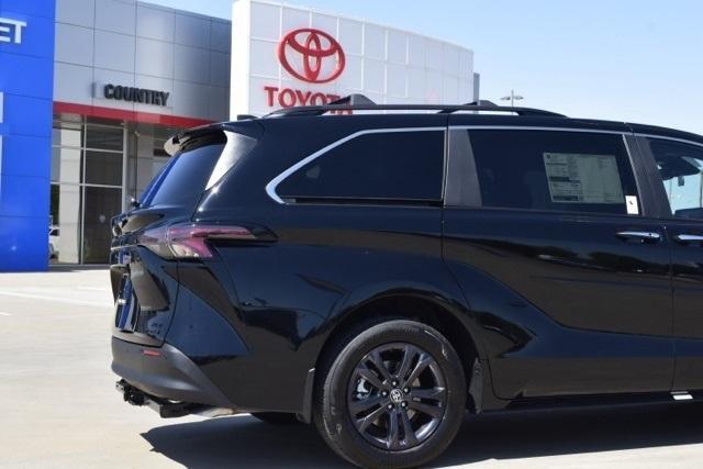 new 2024 Toyota Sienna car, priced at $52,011