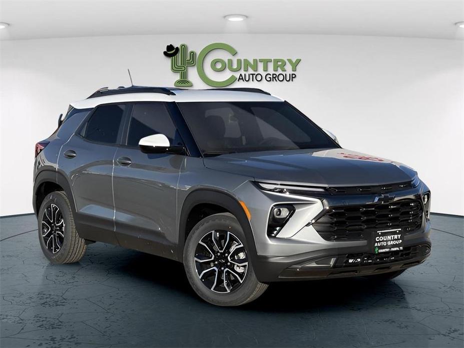 new 2025 Chevrolet TrailBlazer car, priced at $28,995