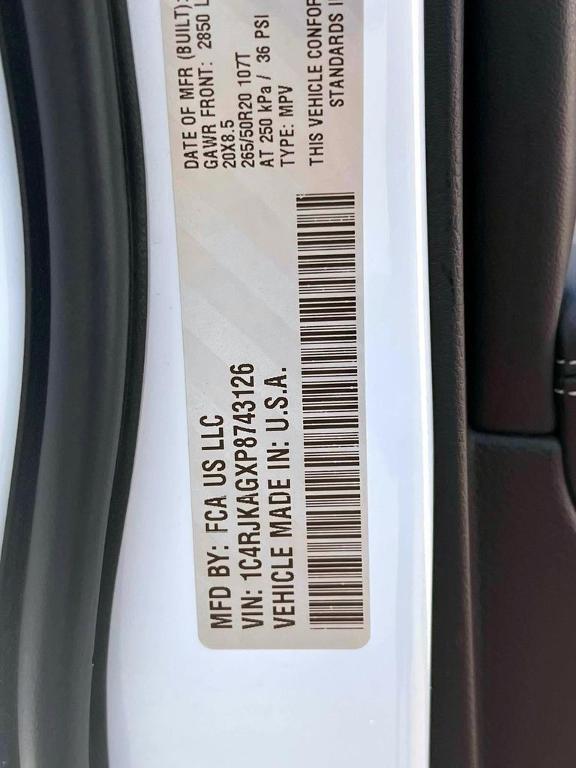 used 2023 Jeep Grand Cherokee L car, priced at $30,552