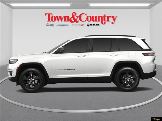new 2025 Jeep Grand Cherokee car, priced at $46,895