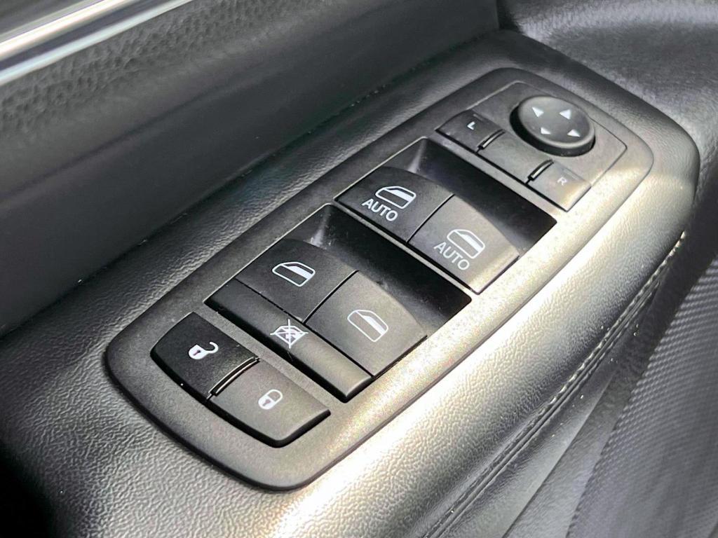 used 2022 Jeep Grand Cherokee WK car, priced at $26,872