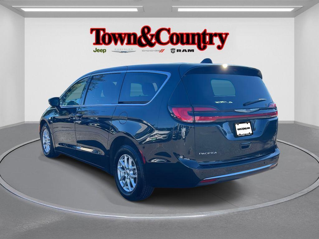 used 2023 Chrysler Pacifica car, priced at $22,341