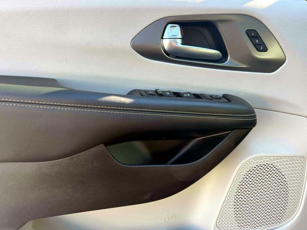 used 2023 Chrysler Pacifica car, priced at $22,341