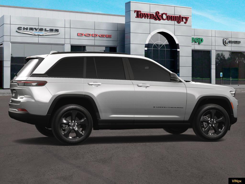 new 2025 Jeep Grand Cherokee car, priced at $49,921