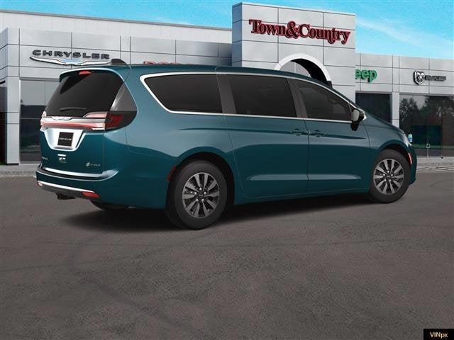 new 2025 Chrysler Pacifica Hybrid car, priced at $47,525