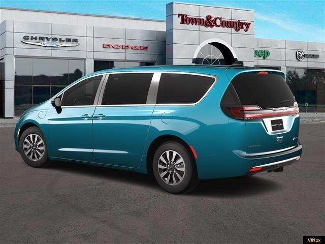 new 2025 Chrysler Pacifica Hybrid car, priced at $47,525