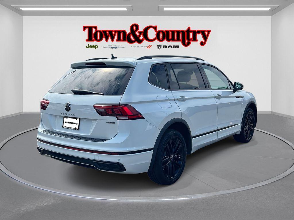 used 2022 Volkswagen Tiguan car, priced at $24,683
