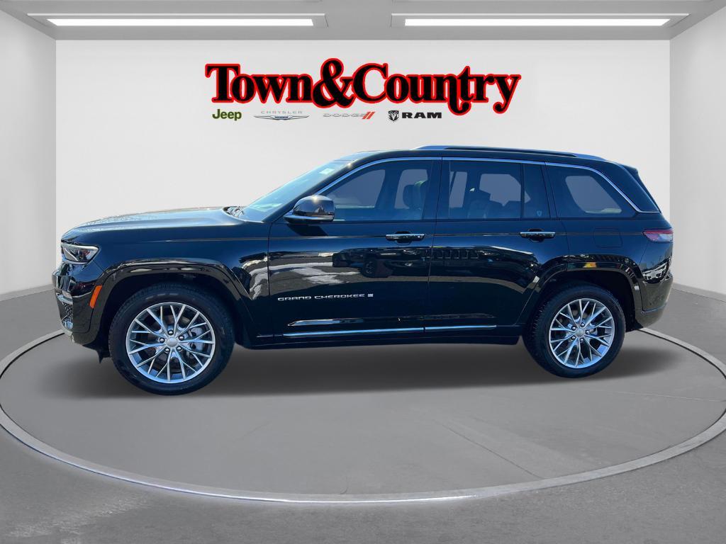used 2023 Jeep Grand Cherokee car, priced at $47,995