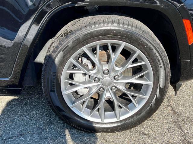 used 2023 Jeep Grand Cherokee car, priced at $47,995