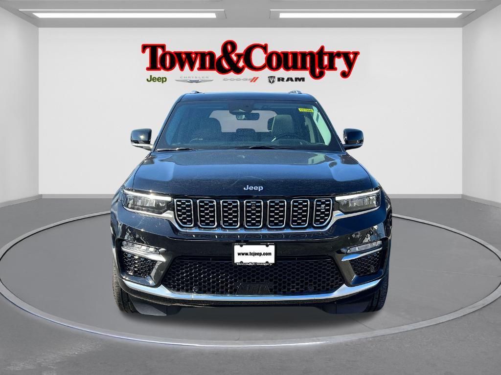 used 2023 Jeep Grand Cherokee car, priced at $47,995