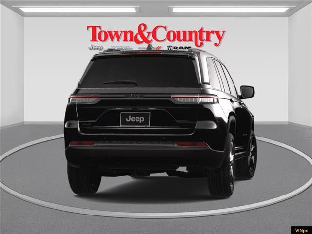 new 2025 Jeep Grand Cherokee car, priced at $44,344