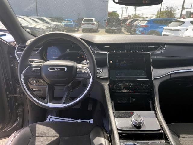 used 2023 Jeep Grand Cherokee car, priced at $34,076