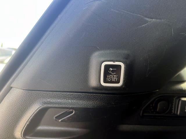 used 2023 Jeep Grand Cherokee car, priced at $35,995