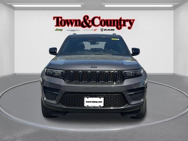 used 2023 Jeep Grand Cherokee car, priced at $34,076
