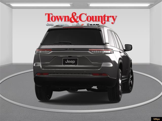 new 2025 Jeep Grand Cherokee car, priced at $44,344