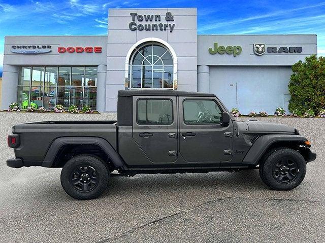 used 2021 Jeep Gladiator car, priced at $28,495