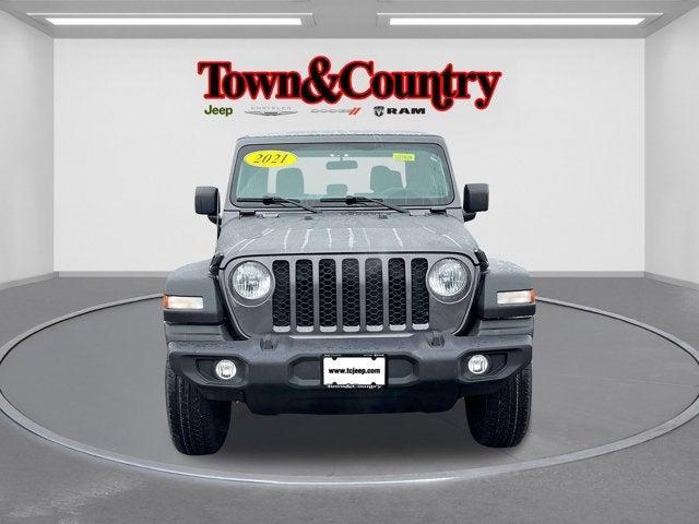 used 2021 Jeep Gladiator car, priced at $26,822