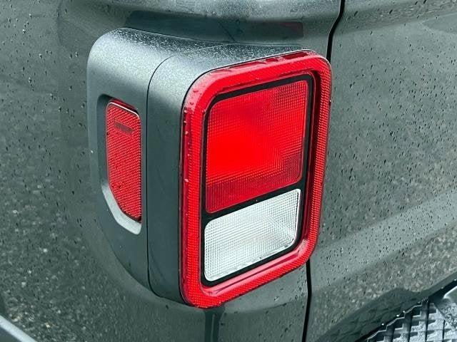 used 2021 Jeep Gladiator car, priced at $28,495