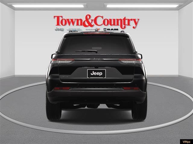 new 2025 Jeep Grand Cherokee car, priced at $43,130