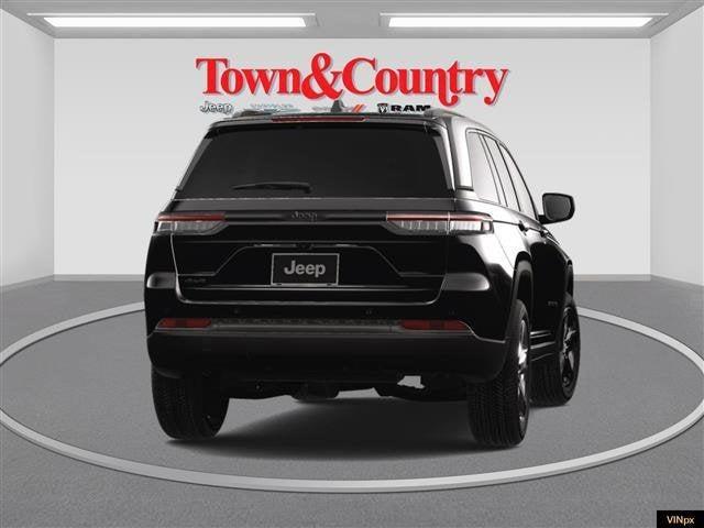 new 2025 Jeep Grand Cherokee car, priced at $44,355