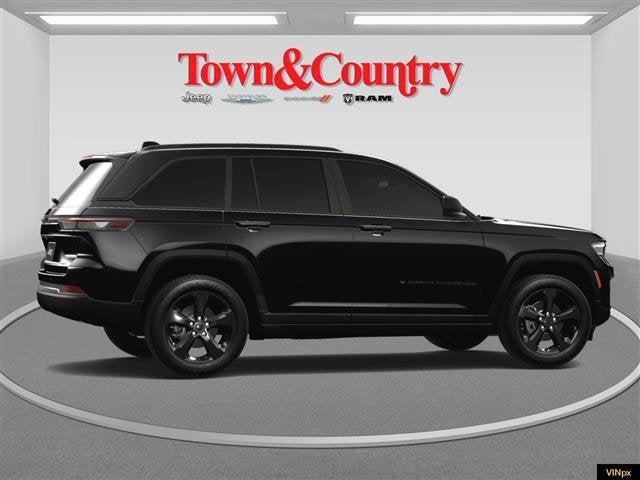 new 2025 Jeep Grand Cherokee car, priced at $43,130